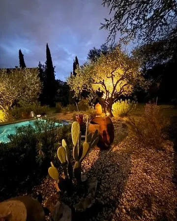 Tourmagne Piscine וילה