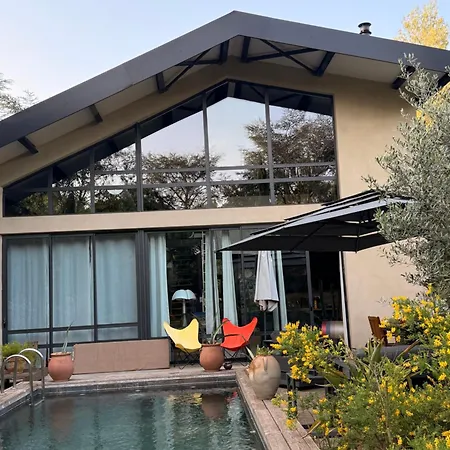 Tourmagne Piscine וילה נים